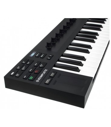 TECLADO CONTROLADOR NATIVE INSTRUMENTS KOMPLETE KONTROL M32